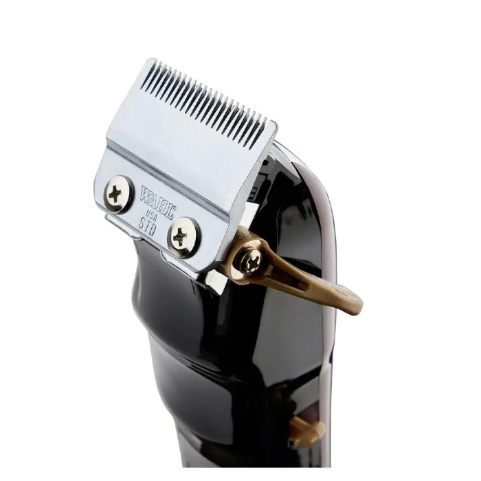 Професійна акумуляторна машинка для стрижки волосся Wahl Magic Clip Cordless