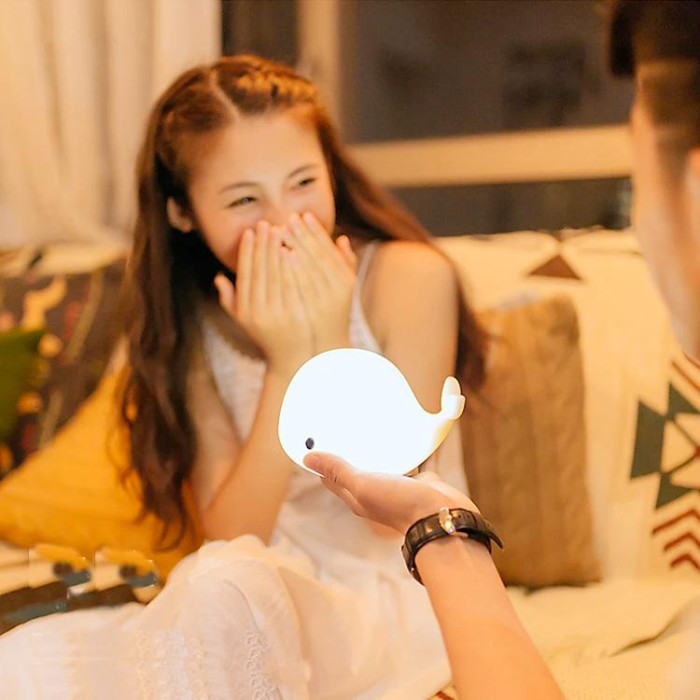 Нічник-світильник у формі дельфіна Dolphin Light L2 White