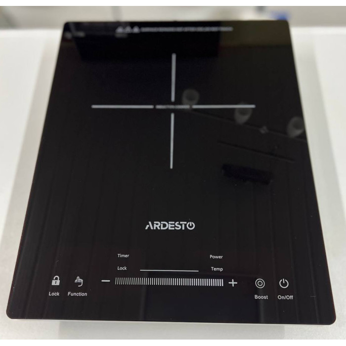 Настільна індукційна варильна плита Ardesto ICS-B118 Б/В