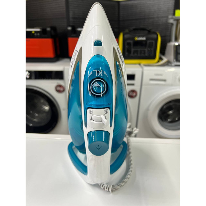 Праска Tefal FV5718E0