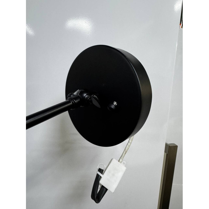Настінний світильник у стилі лофт CLAXY Black з поворотним кронштейном