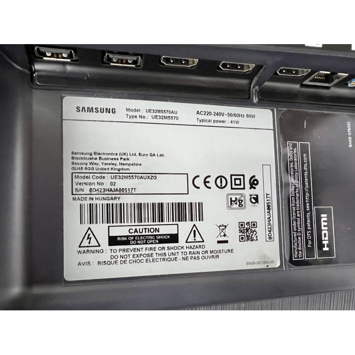 Телевізор Samsung UE32M5570AU Б/В