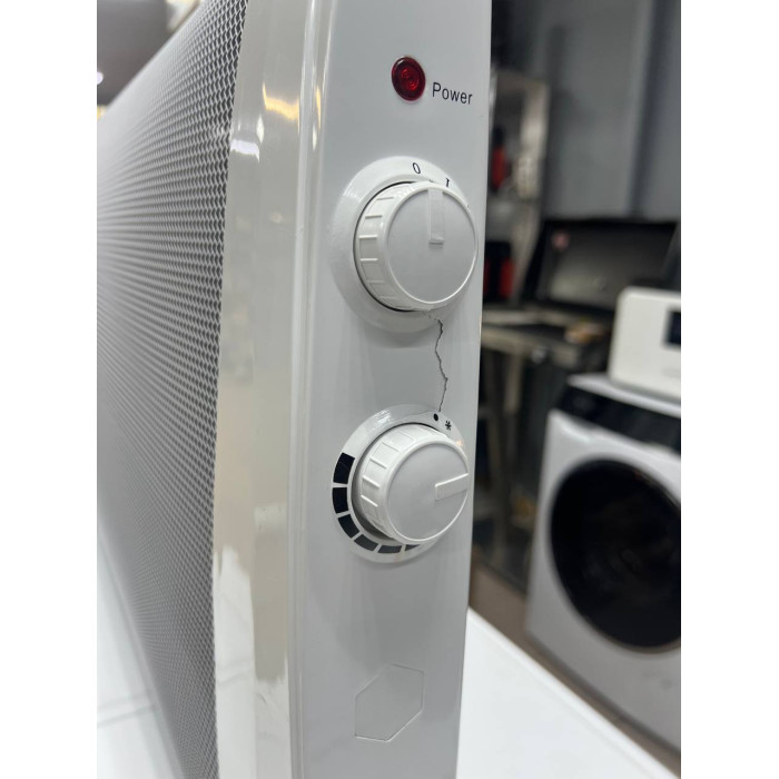 Обігрівач конвекторний електричний Maxxmee HY-200C White Б/В