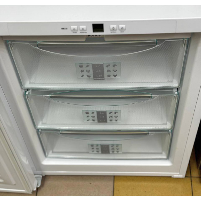 Морозильна камера Liebherr GNP 1066 NoFrost 85 см White Б/В