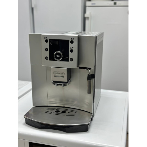 Кавомашина автоматична Delonghi Perfecta ESAM 5400.S Б/В