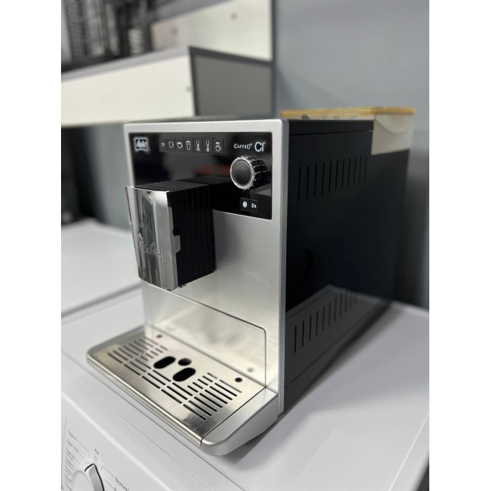 Автоматична кавомашина Melitta CAFFEO CI E970-101 Silver Б/В