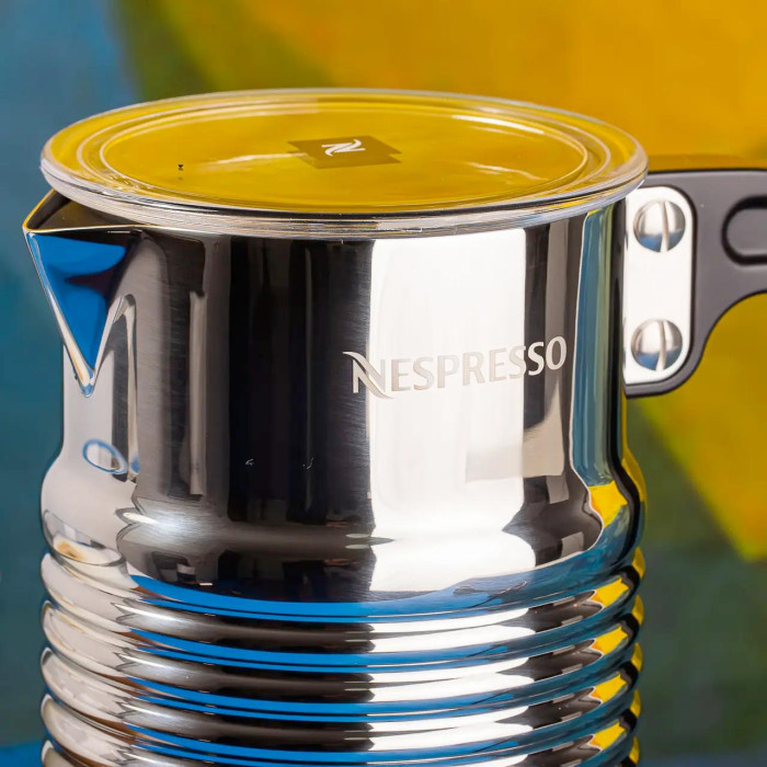 Спінювач молока (Капучинатор) NESPRESSO Aeroccino 4 4194