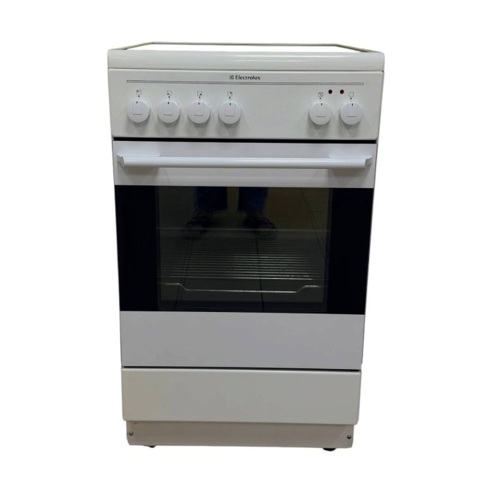 Електрична плита Electrolux EKC510504W Б/В