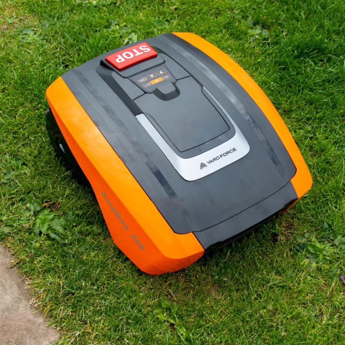 Газонокосарка-робот YARD FORCE EasyMow 260B