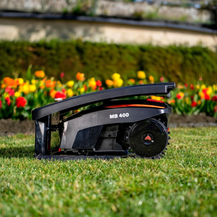 Газонокосарка-робот YARD FORCE MB400