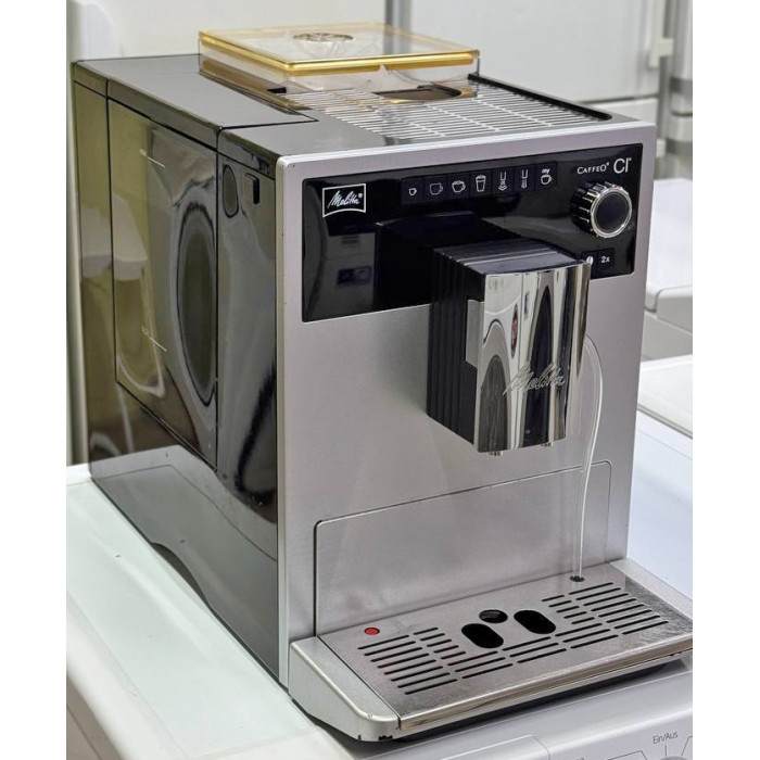 Автоматическая кофемашина Melitta CAFFEO CI E970-101 Silver Б/У