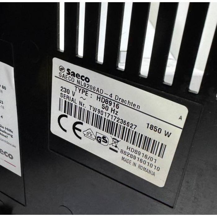 Автоматична кавомашина Saeco Incanto HD8916 Б/В
