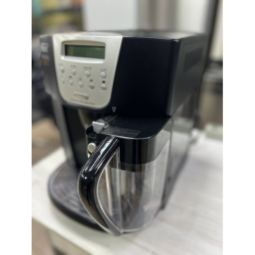 Кавоварка Delonghi Magnifika ESAM 4500.B Б/В