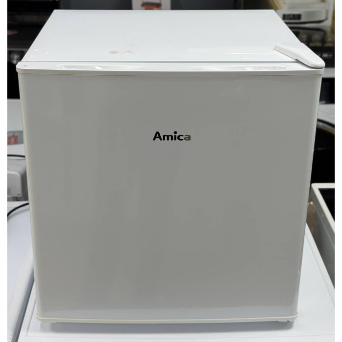 Морозильна камера Amica GB15151W Б/В