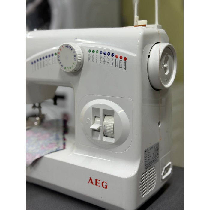 Швейна машина AEG 12210 Б/В
