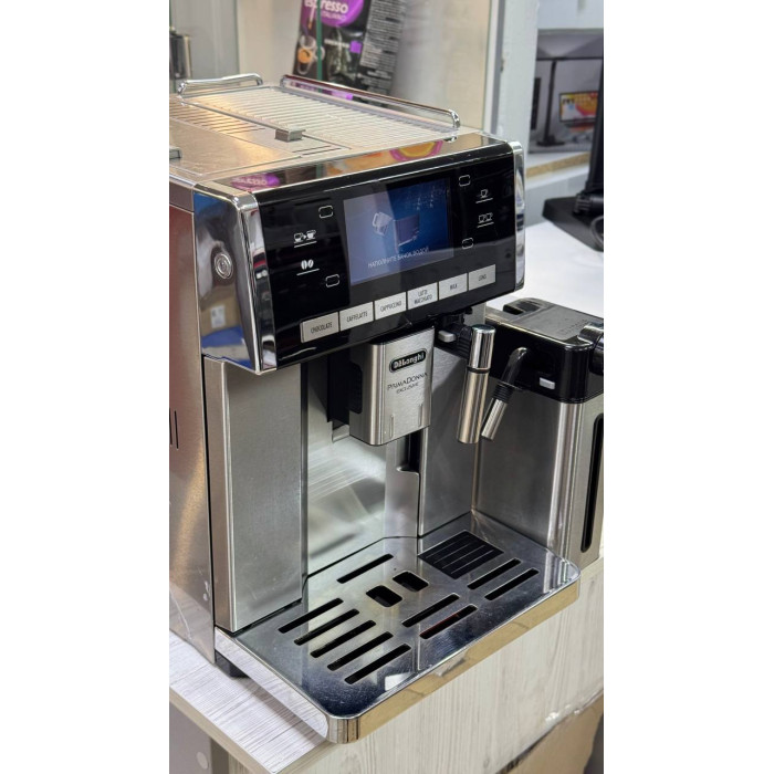 Кавомашина DeLonghi ESAM6900.M PrimaDonna Exclusive Б/В