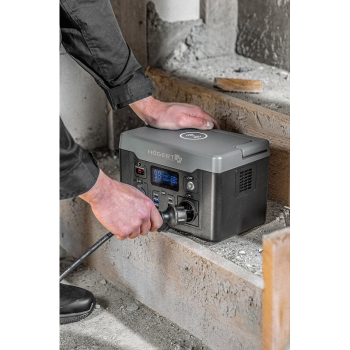 Портативна зарядна станція Hoegert HT2E219