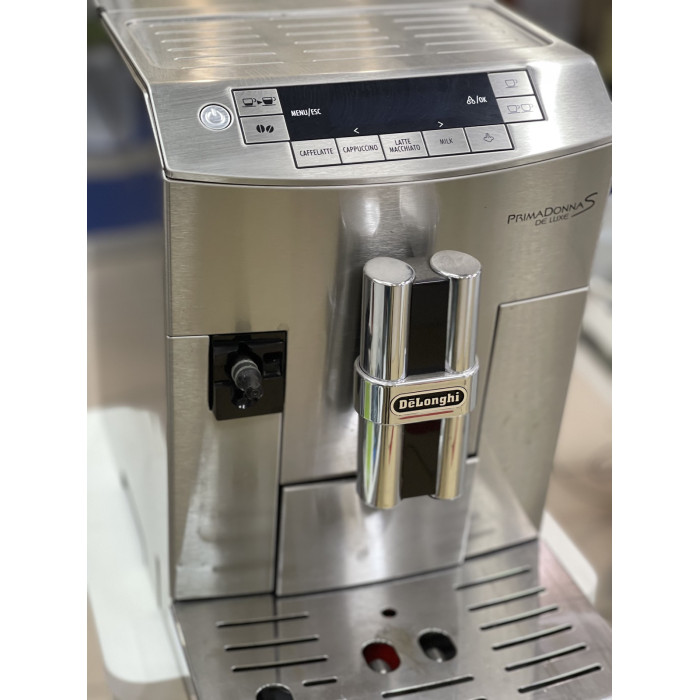 Кофемашина автоматическая Delonghi PrimaDonna S De Luxe ECAM 28.466.M Б/У