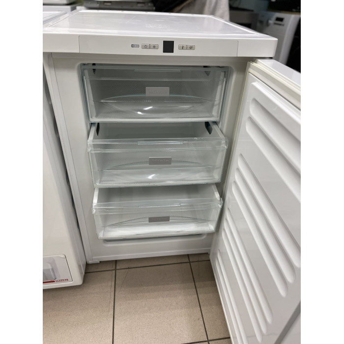 Морозильна камера Miele F 12016 S-2 White Б/В